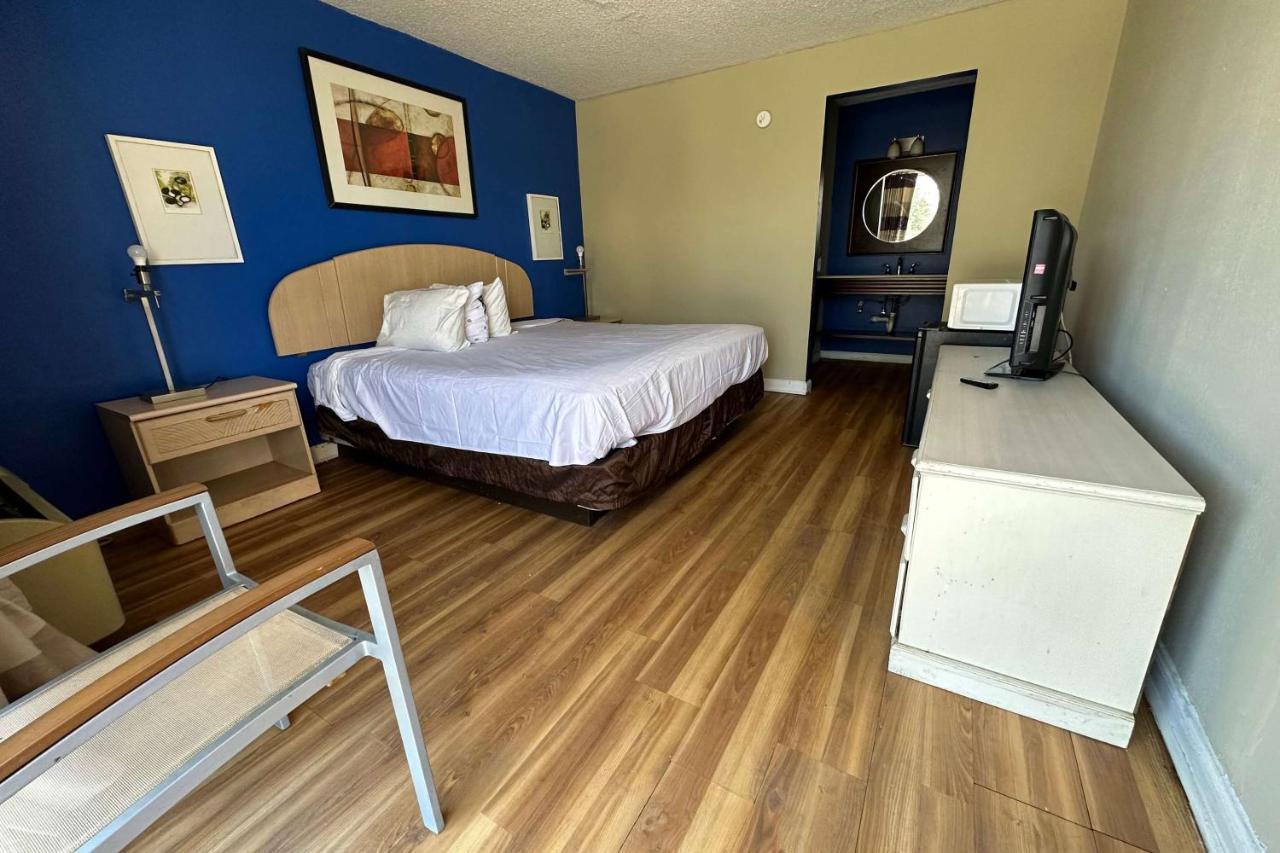 Travelodge By Wyndham Lumberton Exterior foto